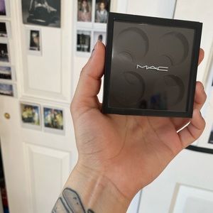 MAC Eyeshadow Quad Compact